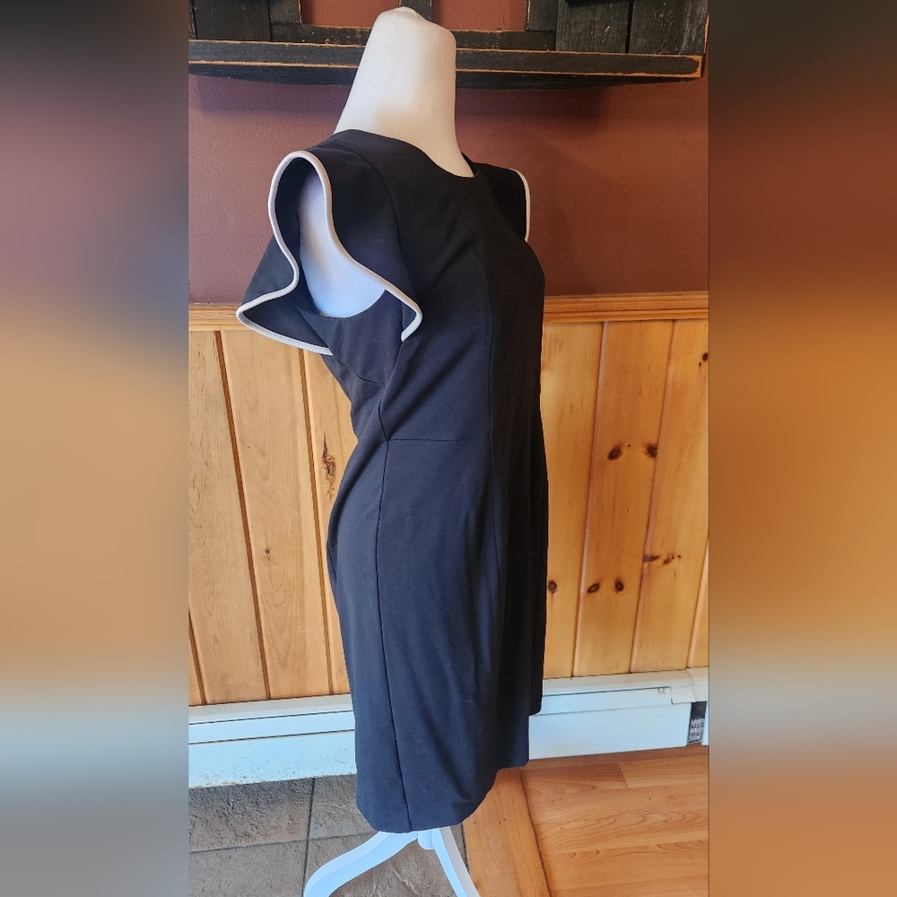 Talbots Black Flutter Sleeve Cocktail Dress White Detail Size 6 - Picture 4 of 9